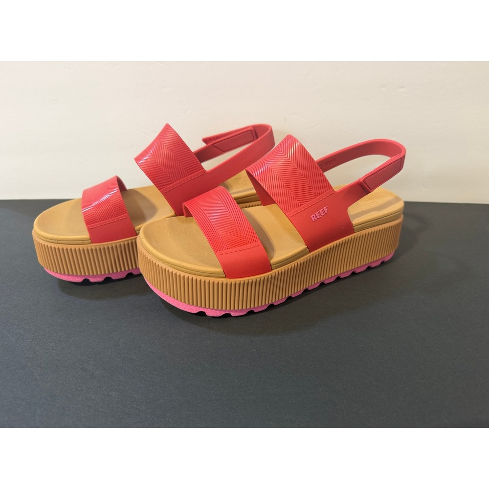 Reef Water Vista Red & Tan Platform Sandals Womens 8 NWOT